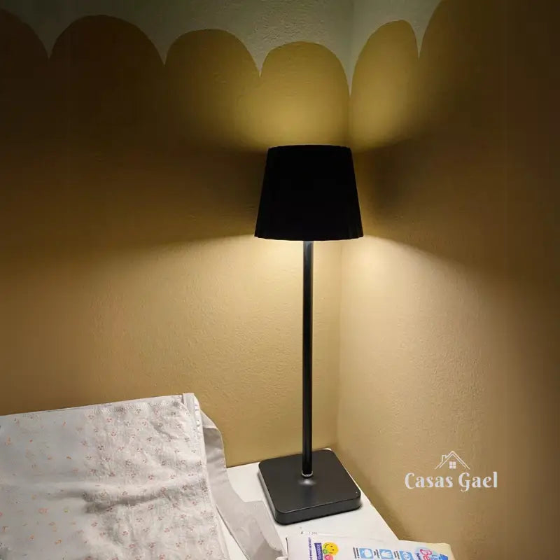 Luminária de Mesa Sem Fio Decorativa Dimerizável